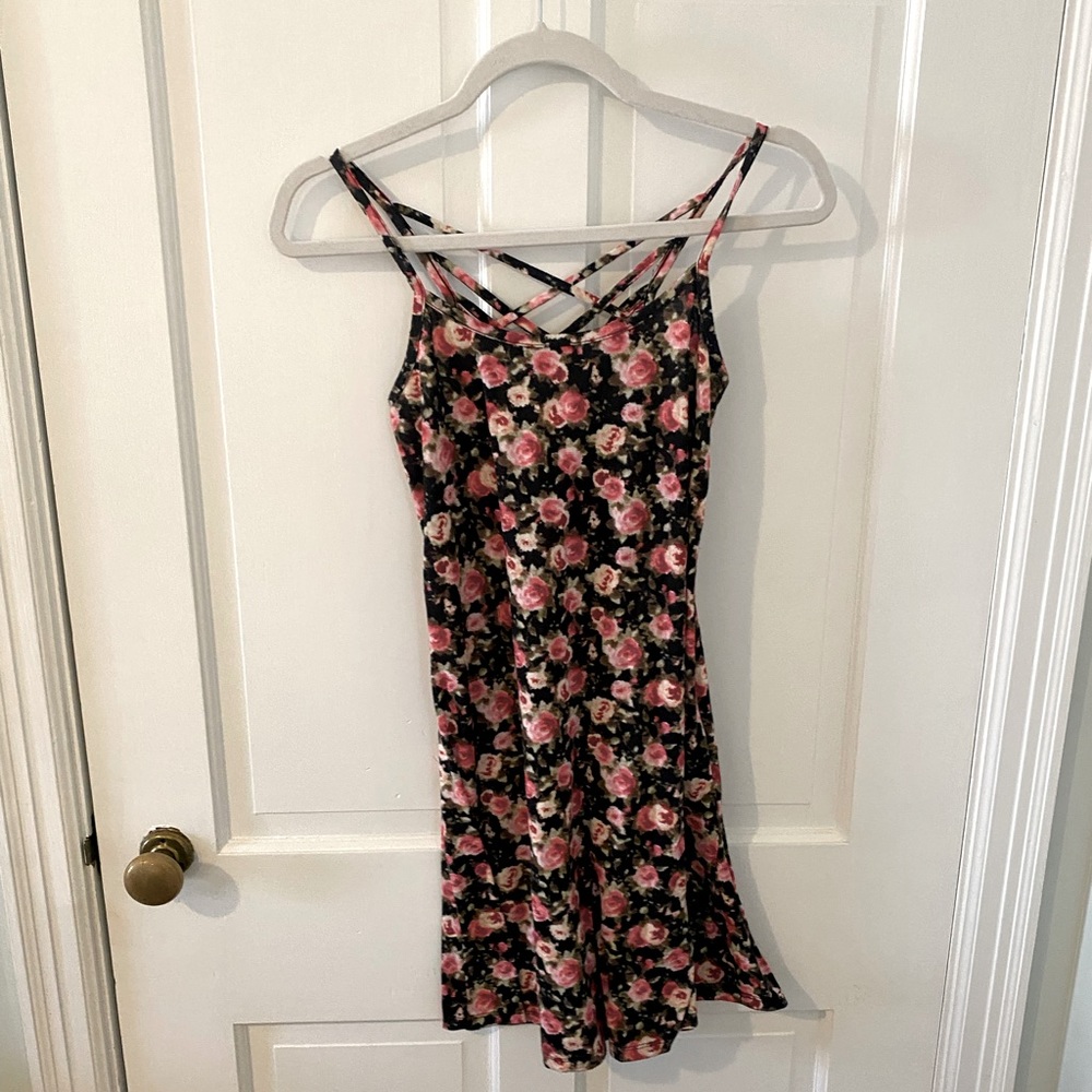 Xhilaration Size Small/P Floral Dress